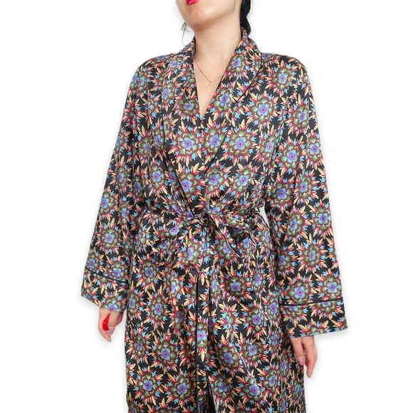 Peruvian Connection Tan and Black Kimono Robe - Picture 16 of 16